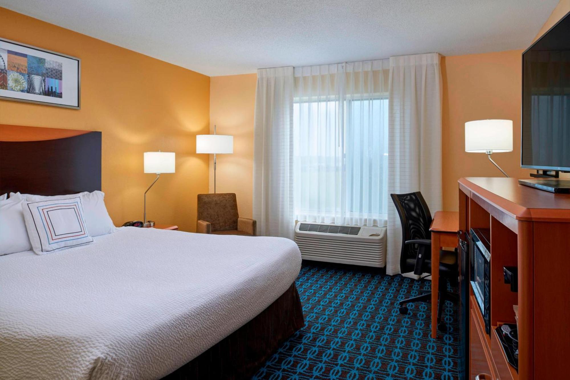 Fairfield Inn By Marriott Richmond New Paris Zewnętrze zdjęcie