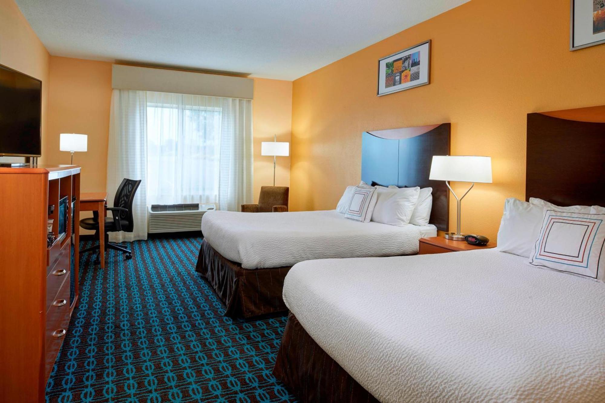 Fairfield Inn By Marriott Richmond New Paris Zewnętrze zdjęcie
