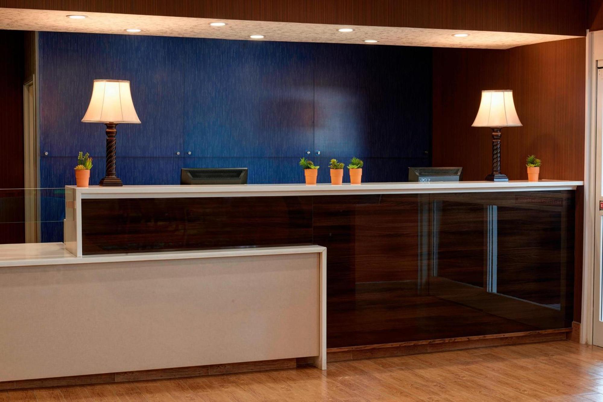 Fairfield Inn By Marriott Richmond New Paris Zewnętrze zdjęcie