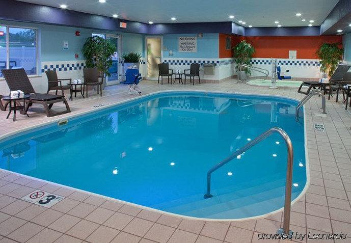 Fairfield Inn By Marriott Richmond New Paris Zewnętrze zdjęcie